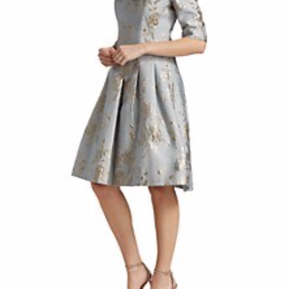 Sophisticated Youthful Mother of the Bride